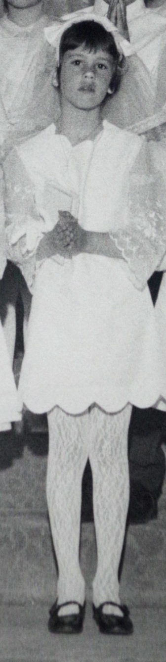 Kathryn-Walczyk-First-Communion-336x1338.jpg